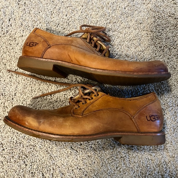 UGG Men’s Oxford Lace Up Shoe - Picture 1 of 7